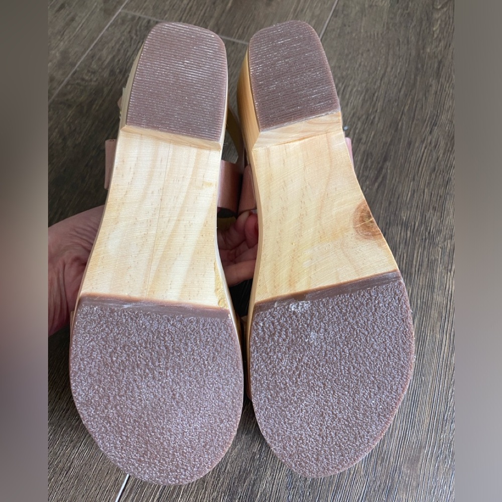 NISOLO All Day Wooden Clog Sandal 6M in Desert Rose - Picture 4 of 4
